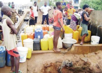 ECONOMIC CRISIS: Abuja residents turn to drinking boiled water