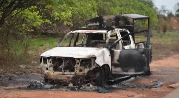 Gunmen kill 2 policemen in Imo, set vehicle ablaze