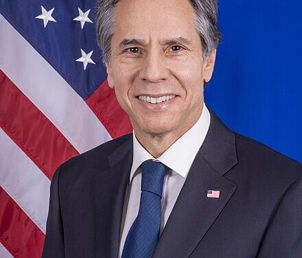 Blinken meet with victims families, promise more aids into Gaza