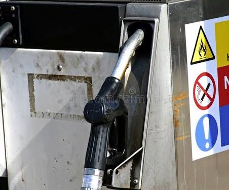 Dangote refinery slash  a litre of diesel to N1,000