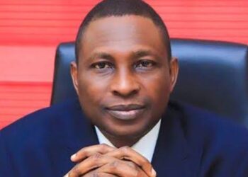 BREAKING: Israeli govt shuts   Al Jazeera news network