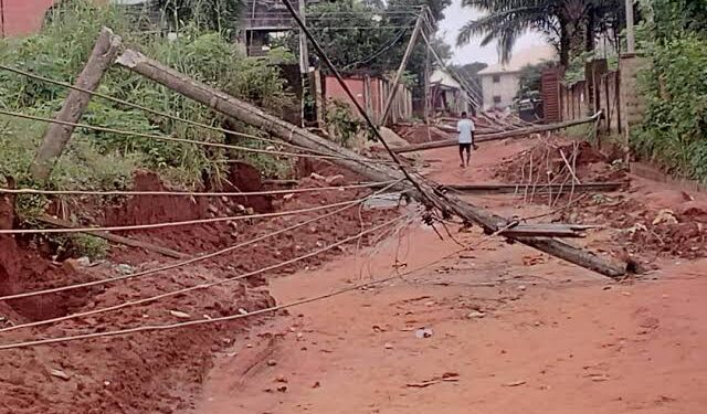 FG to remove electricity subsidy, hikes tariff by 300 percent