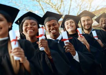 UK universities cut down staff, courses due to decline in foreign student enrollment