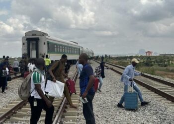 Again, Abuja-Kaduna train derails, three weeks after two passenger train derailed