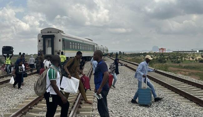 Again, Abuja-Kaduna train derails, three weeks after two passenger train derailed