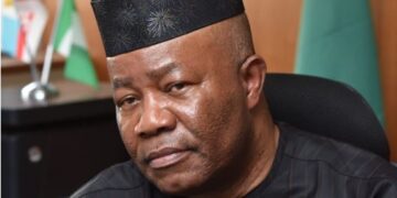 Akpabio appeals to Akwa Ibom Govt, indigenes to support Coastal Highway project 