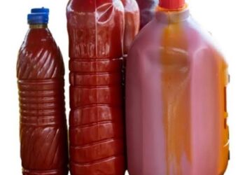 Nigerian health authorities warns of adulterated foods across markets, says palm oil now mixed with dye