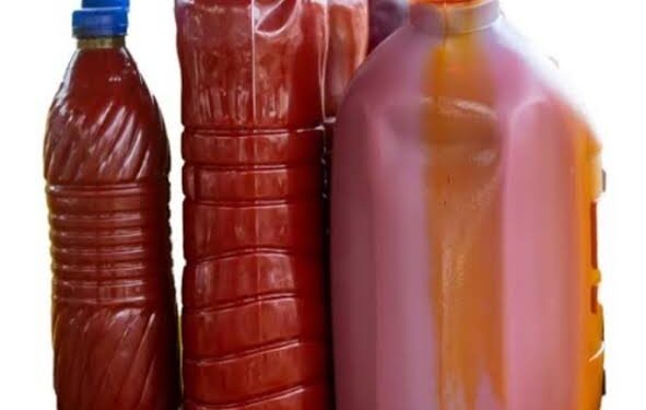 Nigerian health authorities warns of adulterated foods across markets, says palm oil now mixed with dye