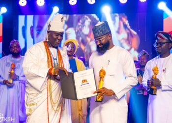 Halilu receives Royal African Young Leadership Award