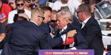 BREAKING: Trump rushed off stage following gunshots