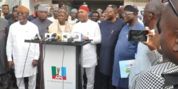 APC governors forum to Nigerians: Economic  crisis not our making