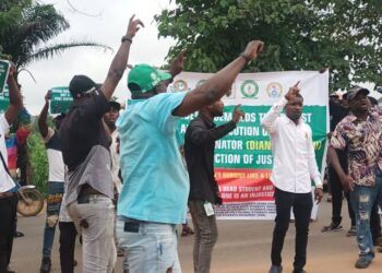 Counter protests kick off in Lagos, Bayelsa