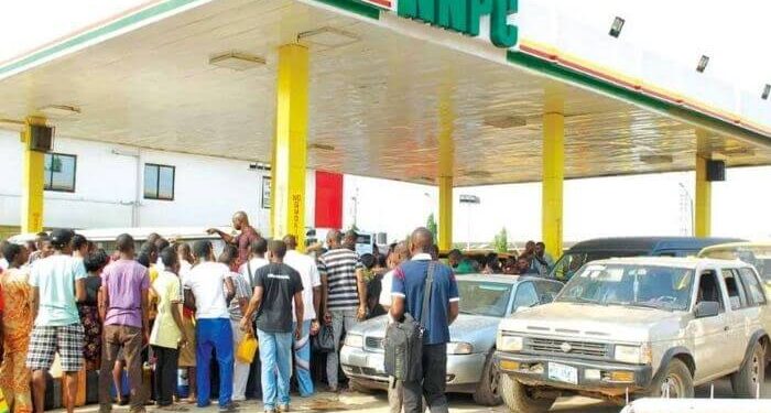 FG wash hands off fuel hike, says it does not interfere with NNPC decisions