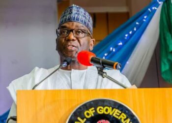 Gov AbdulRazaq swears in newly-elected LG chairmen