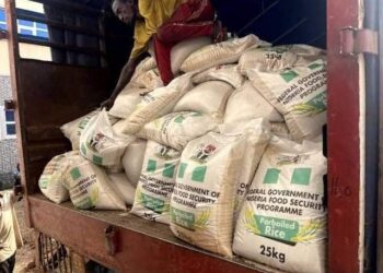 Nigerian workers kick as FG suspends sale of subsidised rice