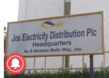 Jos Disco dedicates 76 feeders to Band A customers