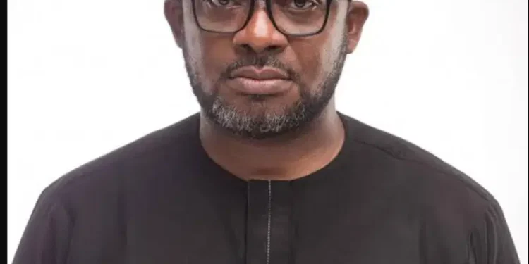 BREAKING: Lagos governor loses aide