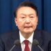 Martial law: Police raid South Korean president’s office