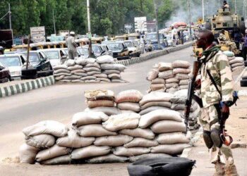 Checkpoints: Abia, Imo travellers accuse police, military of extortion on Xmas Day