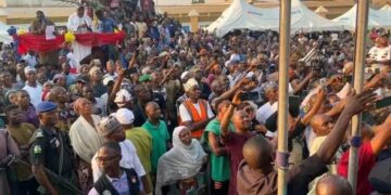 Ex-Gov Bello receives rousing welcome from kinsmen