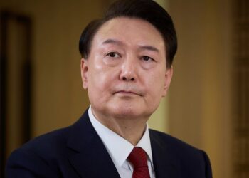 South Korea in turmoil as presidential guards prevents arrest of impeached President Yoon