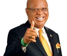 Akwa Ibom governor dissolves cabinet