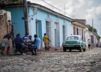 US to remove Cuba from list of states  sponsoring terrorism