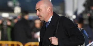 Spain’s female football chief accused of inappropriately kissing player has been arranged