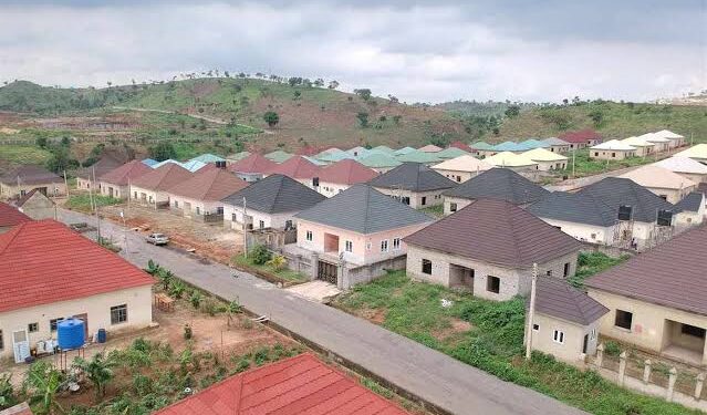 Again, armed men invade another Abuja estate, many feared abducted