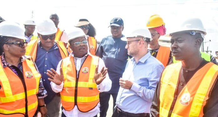Nigerian govt orders partial closure of Keffi bridge