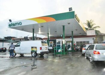Economic crisis: Nigeria’s daily fuel consumption declines to 48 million litres