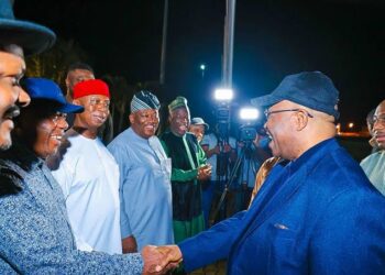 Akpabio returns to Nigeria after short vacation in London
