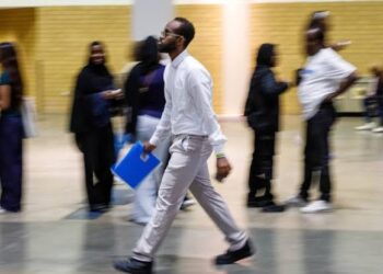 Canada’s economy sheds over 60,000 jobs in August