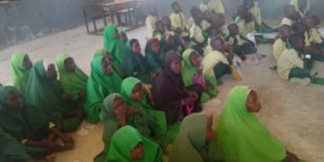 Internalised underdevelopment theory (IUT): Understanding the psychological and communicative reproduction of failure in postcolonial African society