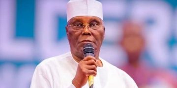 Atiku slams continued detention of Nnamdi Kanu