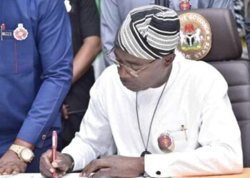 Benue: Gov. Alia signs bill to generate, transmit electricity