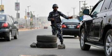 Police begin enforcement against tinted cars, covered number plates