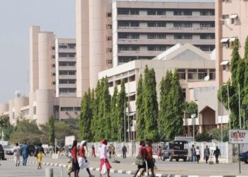 Federal civil servants say wage award delay worsening economic hardship