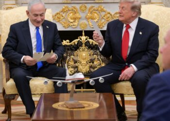 Iran attacks US bases in Middle East while Trump was meeting Netanyahu