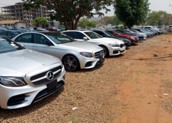 Wike ban use of green areas in FCT as car dealers stand