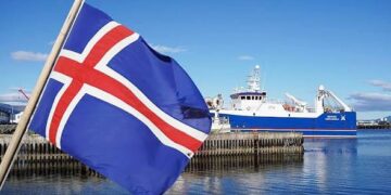Iceland votes against talks on joining EU